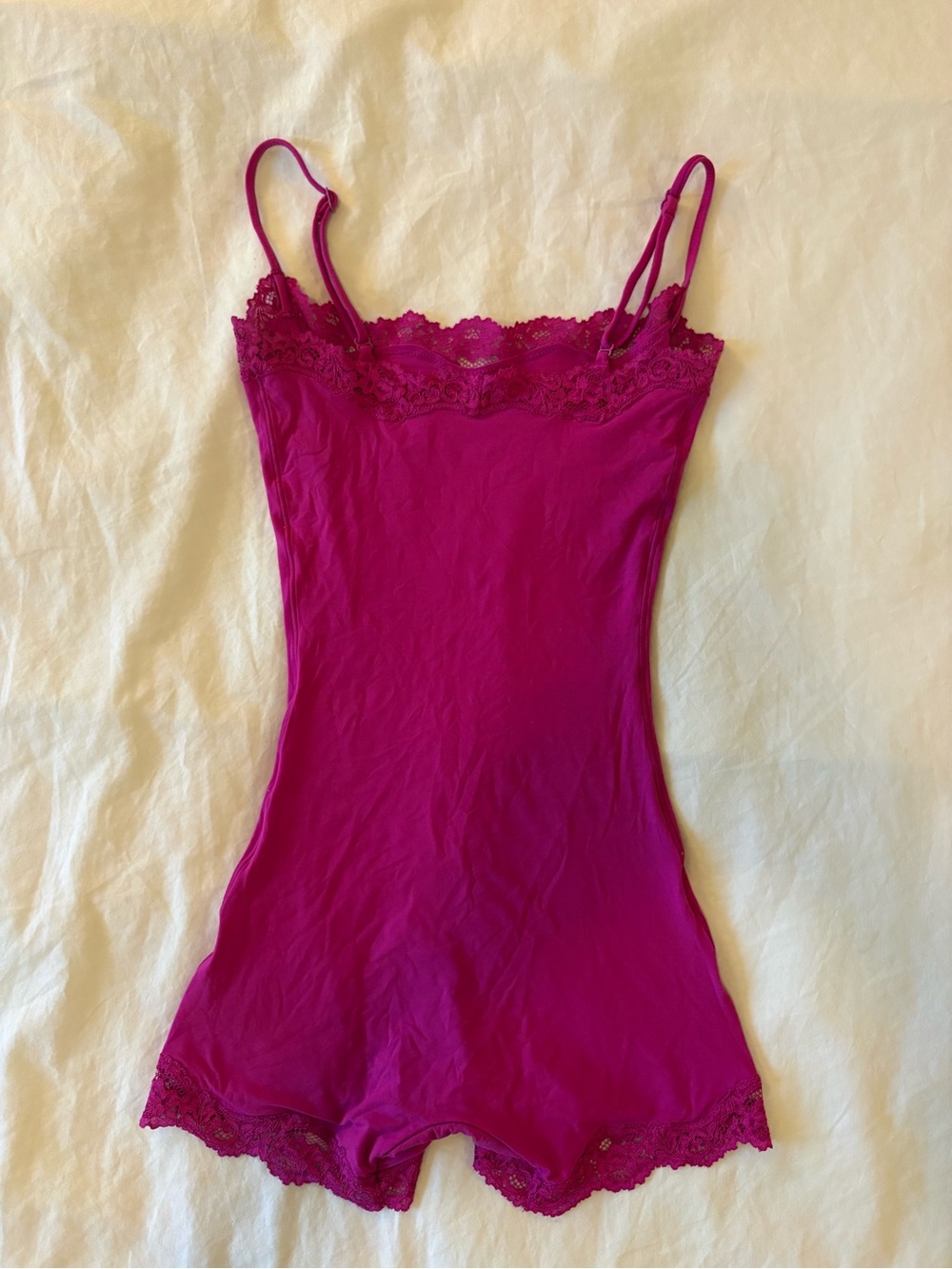 SKIMS Fits Everybody Corded Lace Onesie Bodysuit- Fuchsia size XS - Picture 2 of 4